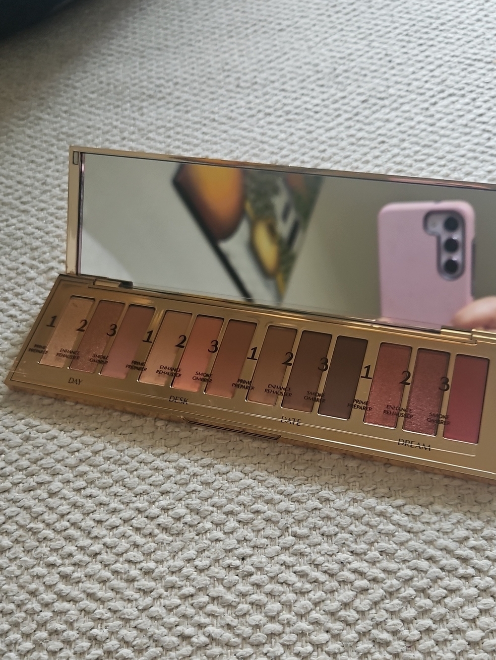 Charlotte Tilbury Eyesshadow Pallet - Pillow Talk - Picture 5 of 5